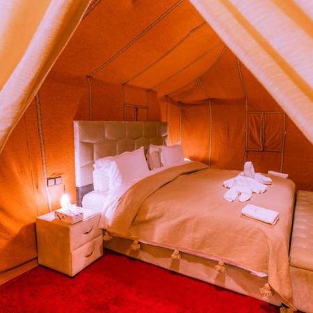 Отель Sahara Family Luxury Camp Мерзуга Экстерьер фото