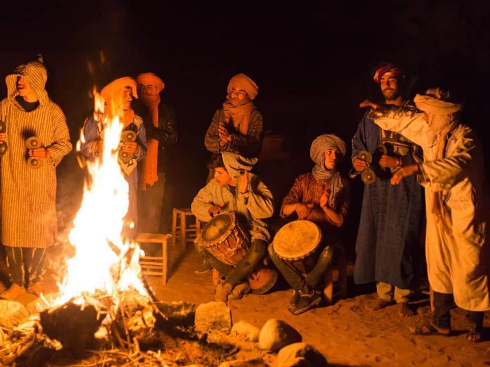 Отель Sahara Family Luxury Camp Мерзуга Экстерьер фото