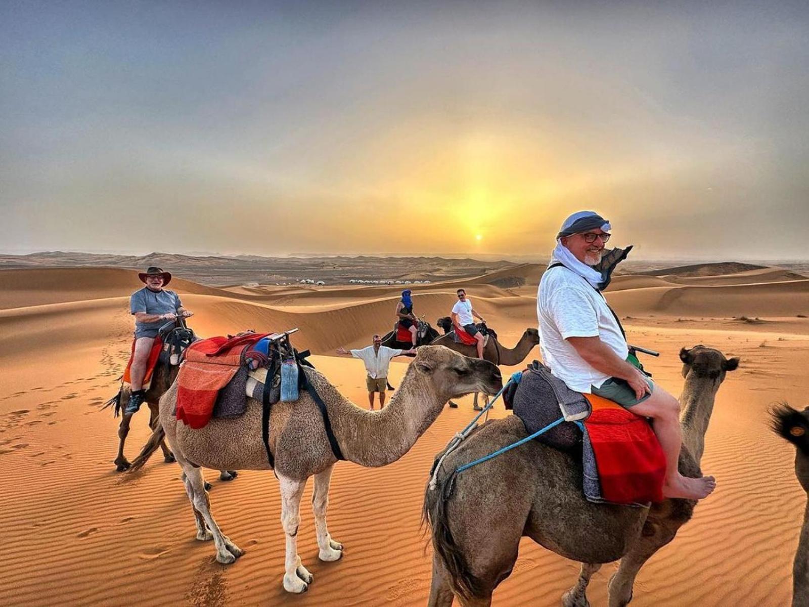 Отель Sahara Family Luxury Camp Мерзуга Экстерьер фото