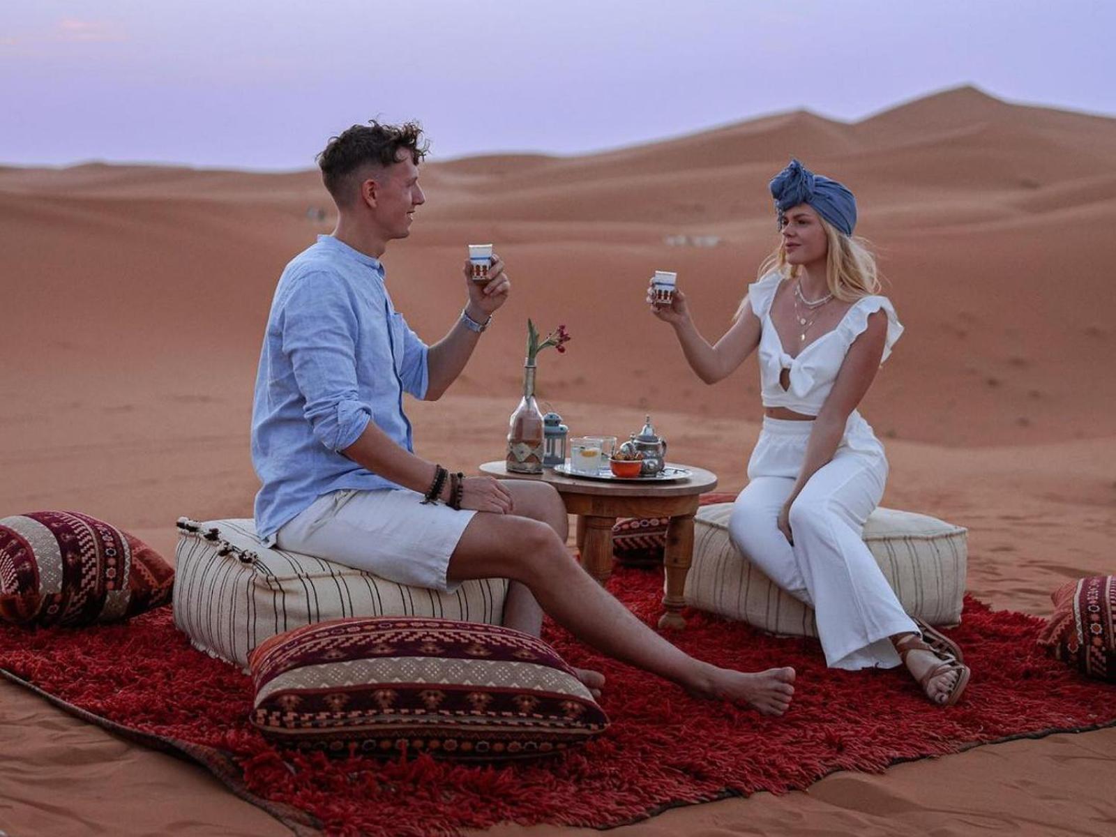 Отель Sahara Family Luxury Camp Мерзуга Экстерьер фото